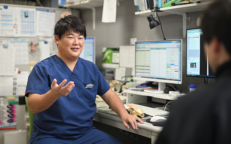 整形外科専門医による診療